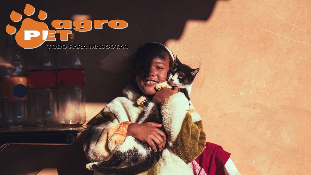 Niña gato